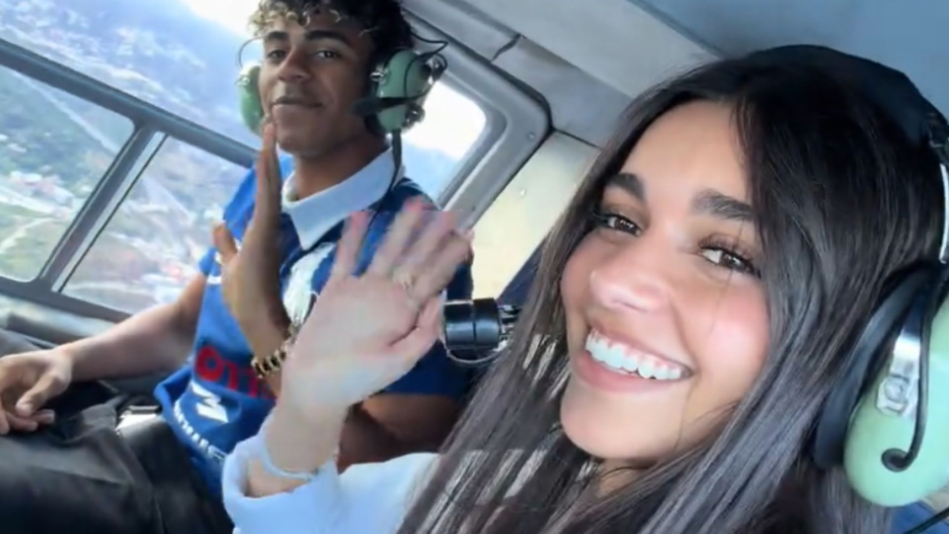 Lamine Yamal e Inés García durante un viaje, imagen de archivo