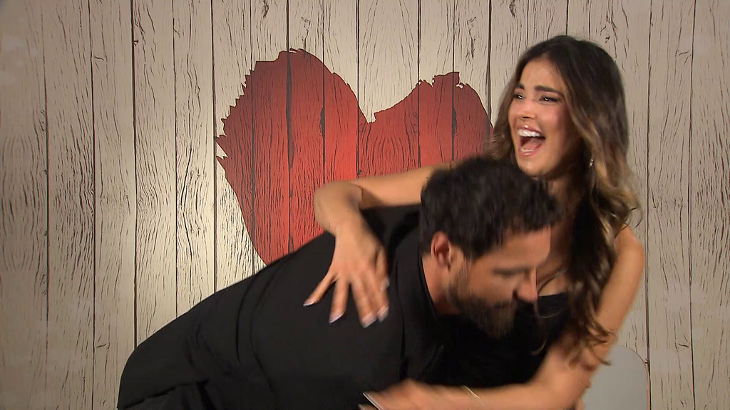 Lidia Santos y Cristian en First Dates, imagen de archivo